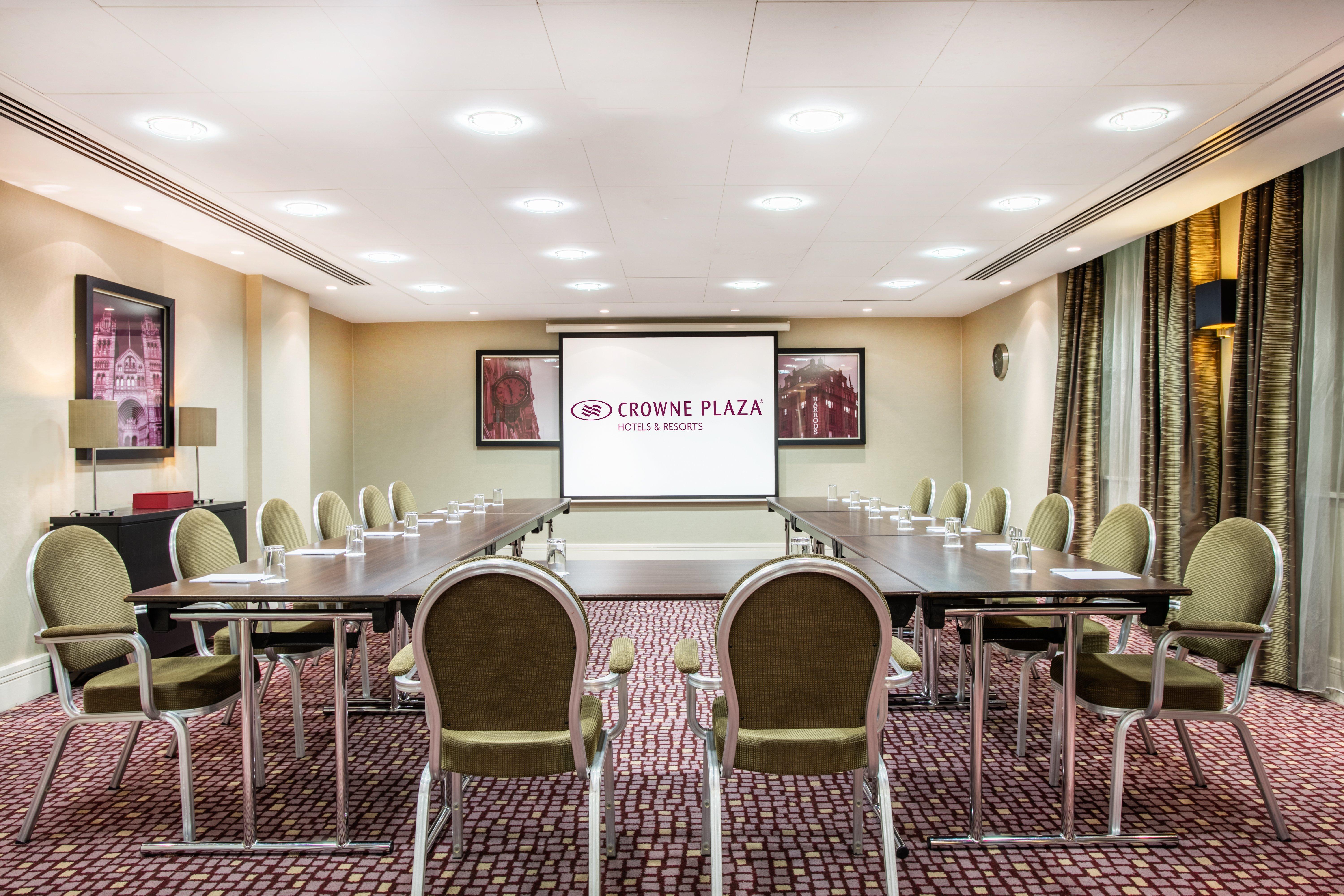 Crowne Plaza London Ealing By Ihg Hotell Exteriör bild